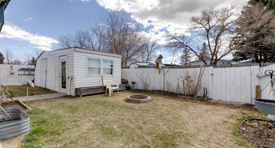 Firepit & Shed