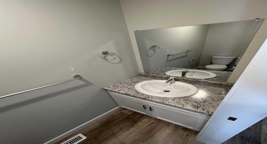 9504 113 Avenue, Clairmont, Alberta T8X0T2, 4 Bedrooms Bedrooms, ,2 BathroomsBathrooms,Rental,113,A2304279