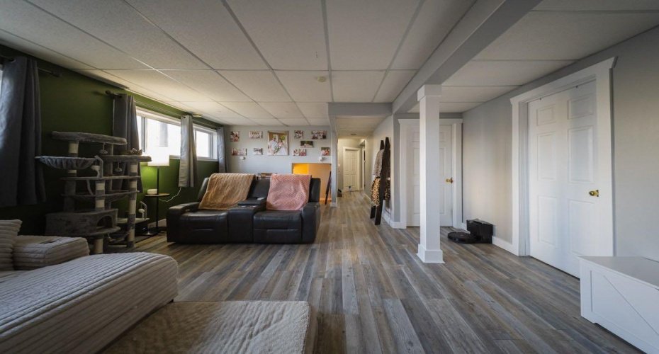 115 Christina Court, Fort McMurray, Alberta T9K 1H3, 6 Bedrooms Bedrooms, ,3 BathroomsBathrooms,Residential,For Sale,Christina,A2304287