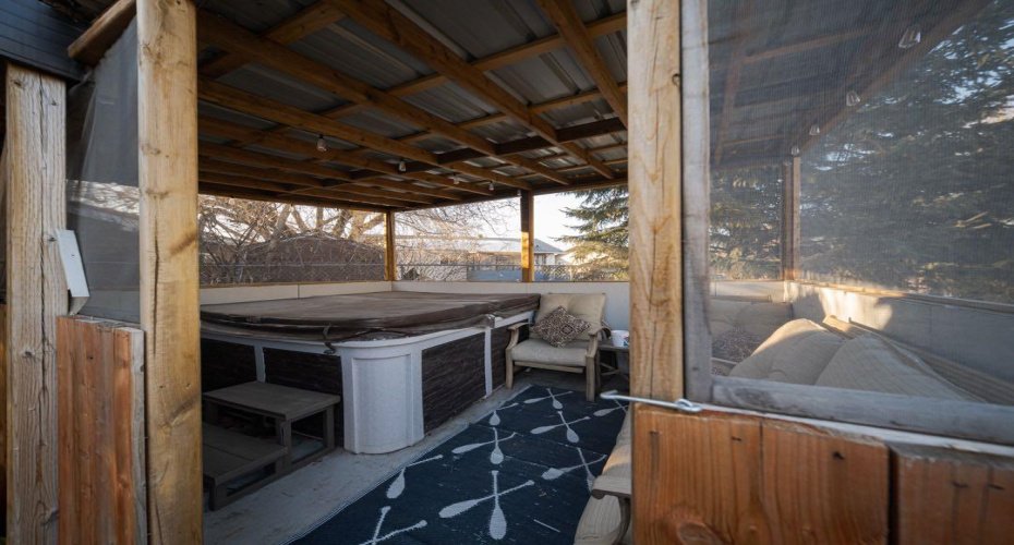 115 Christina Court, Fort McMurray, Alberta T9K 1H3, 6 Bedrooms Bedrooms, ,3 BathroomsBathrooms,Residential,For Sale,Christina,A2304287