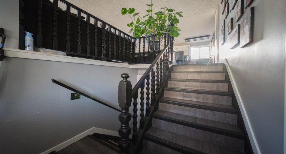 115 Christina Court, Fort McMurray, Alberta T9K 1H3, 6 Bedrooms Bedrooms, ,3 BathroomsBathrooms,Residential,For Sale,Christina,A2304287