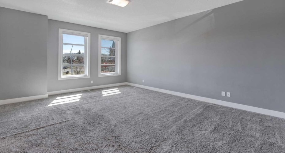 624 20 Avenue, Calgary, Alberta T2M 1C8, 5 Bedrooms Bedrooms, ,4 BathroomsBathrooms,Residential,For Sale,20,A2304295