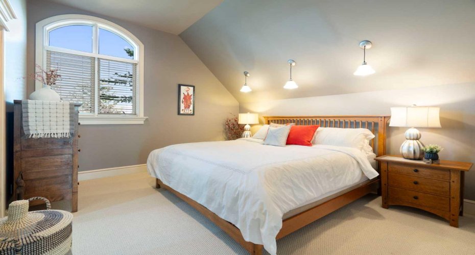 Bedroom- Upper Level
