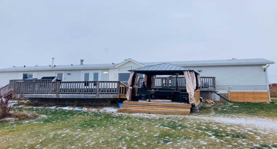 56120 Range Road 93, Mayerthorpe, Alberta T7S 1N3, 3 Bedrooms Bedrooms, ,2 BathroomsBathrooms,Residential,For Sale,Range Road 93,A2304342