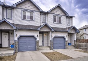 620 Luxstone Landing, Airdrie, Alberta T4B 0B6, 3 Bedrooms Bedrooms, ,3 BathroomsBathrooms,Residential,For Sale,Luxstone,A2300918 620 Luxstone Landing, Airdrie, Alberta T4B 0B6, 3 Bedrooms Bedrooms, ,3 BathroomsBathrooms,Residential,For Sale,Luxstone,A2300918
