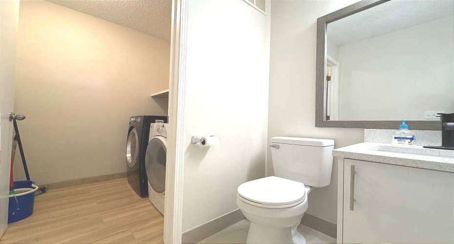 86 Harvest Rose Circle, Calgary, Alberta T3K 4M7, 5 Bedrooms Bedrooms, ,3 BathroomsBathrooms,Residential,For Sale,Harvest Rose,A2304510