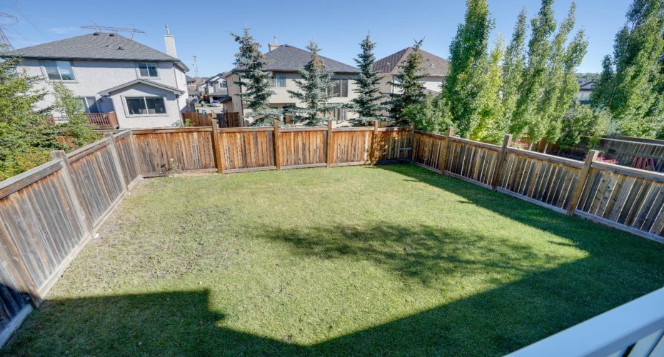 15 Tuscany Reserve Bay, Calgary, Alberta T3L 0A9, 3 Bedrooms Bedrooms, ,3 BathroomsBathrooms,Residential,For Sale,Tuscany Reserve,A2279905