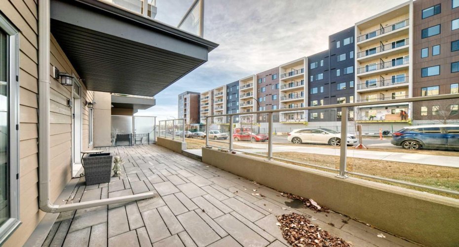71 Shawnee Common, Calgary, Alberta T2Y 0R2, 2 Bedrooms Bedrooms, ,2 BathroomsBathrooms,Residential,For Sale,Shawnee,A2286058
