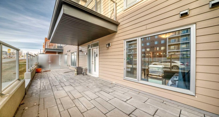 71 Shawnee Common, Calgary, Alberta T2Y 0R2, 2 Bedrooms Bedrooms, ,2 BathroomsBathrooms,Residential,For Sale,Shawnee,A2286058