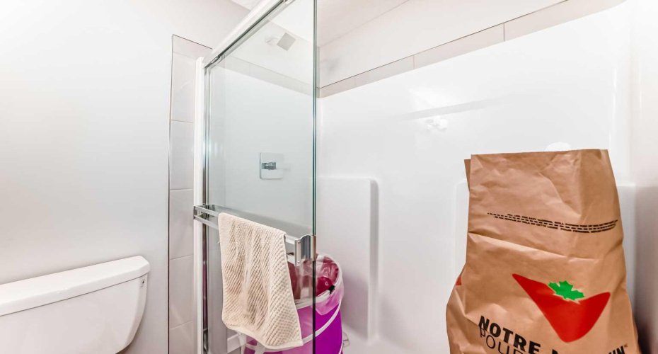 71 Shawnee Common, Calgary, Alberta T2Y 0R2, 2 Bedrooms Bedrooms, ,2 BathroomsBathrooms,Residential,For Sale,Shawnee,A2286058