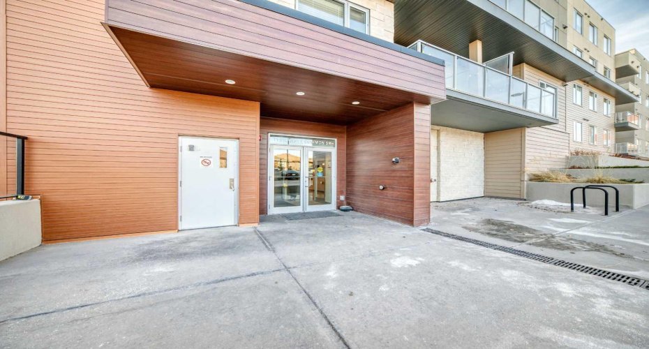 71 Shawnee Common, Calgary, Alberta T2Y 0R2, 2 Bedrooms Bedrooms, ,2 BathroomsBathrooms,Residential,For Sale,Shawnee,A2286058