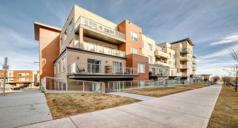 71 Shawnee Common, Calgary, Alberta T2Y 0R2, 2 Bedrooms Bedrooms, ,2 BathroomsBathrooms,Residential,For Sale,Shawnee,A2286058