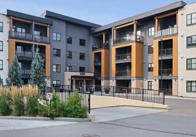 8355 19 Avenue, Calgary, Alberta T3H 6G3, 1 Bedroom Bedrooms, ,1 BathroomBathrooms,Residential,For Sale,19,A2301745