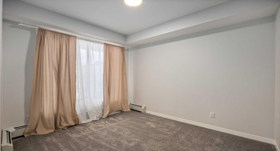 200 Shawnee Square, Calgary, Alberta T2Y0T7, 2 Bedrooms Bedrooms, ,1 BathroomBathrooms,Residential,For Sale,Shawnee,A2301944