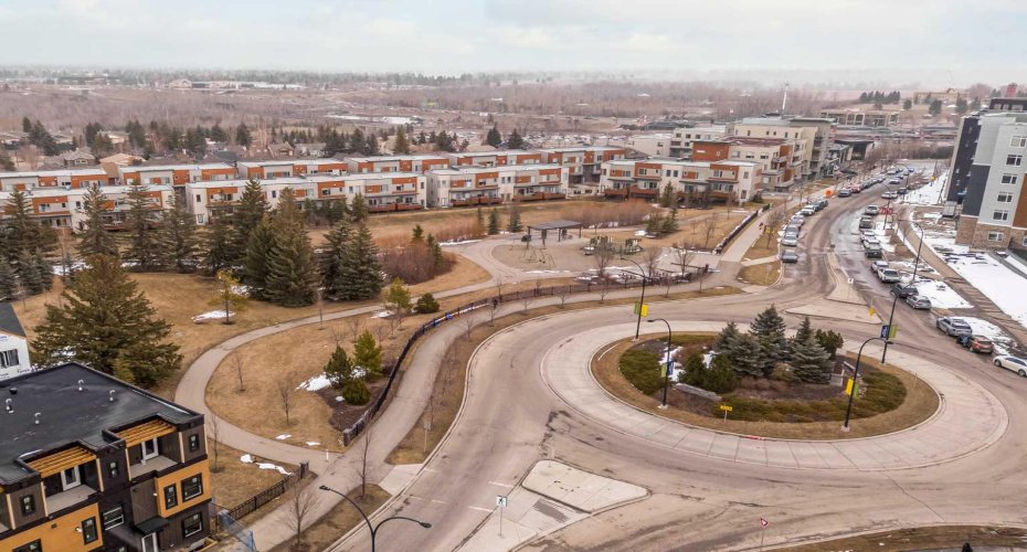 200 Shawnee Square, Calgary, Alberta T2Y0T7, 2 Bedrooms Bedrooms, ,1 BathroomBathrooms,Residential,For Sale,Shawnee,A2301944
