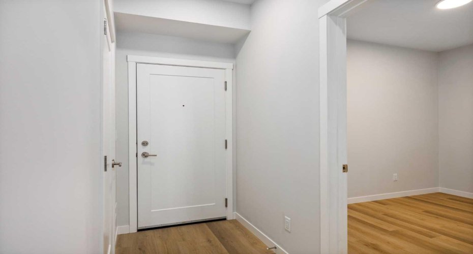 200 Shawnee Square, Calgary, Alberta T2Y0T7, 2 Bedrooms Bedrooms, ,1 BathroomBathrooms,Residential,For Sale,Shawnee,A2301944