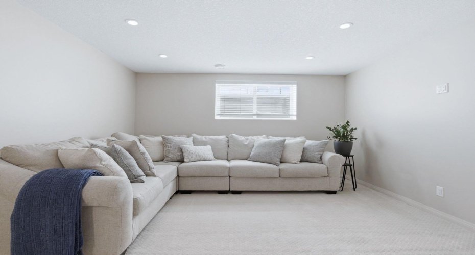 132 Sundown Way, Cochrane, Alberta T4C 2M6, 4 Bedrooms Bedrooms, ,4 BathroomsBathrooms,Residential,For Sale,Sundown,A2303130