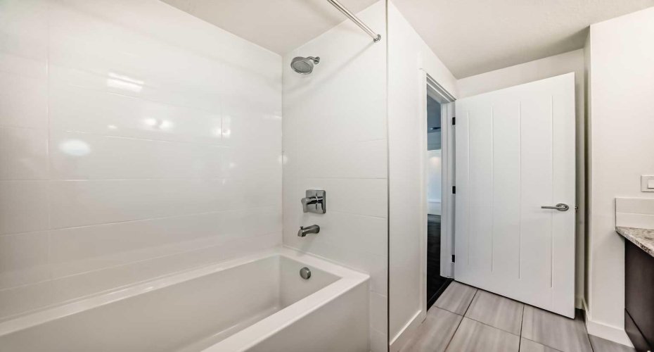 15 Aspenmont Heights, Calgary, Alberta T3H 0E3, 2 Bedrooms Bedrooms, ,2 BathroomsBathrooms,Residential,For Sale,Aspenmont,A2289784