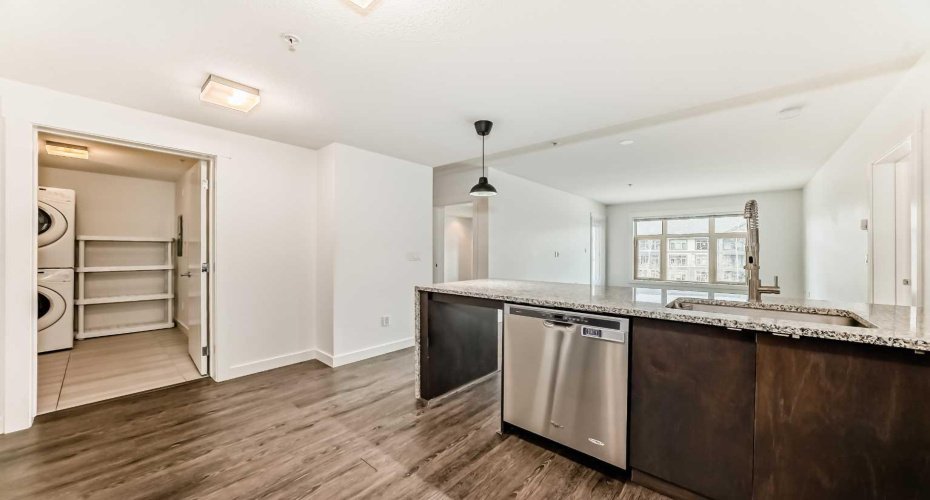 15 Aspenmont Heights, Calgary, Alberta T3H 0E3, 2 Bedrooms Bedrooms, ,2 BathroomsBathrooms,Residential,For Sale,Aspenmont,A2289784