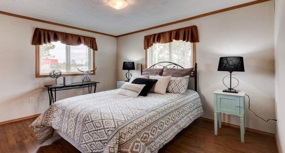 6724 17 Avenue, Calgary, Alberta T2A 0W5, 2 Bedrooms Bedrooms, ,2 BathroomsBathrooms,Mobile,For Sale,17,A2291323