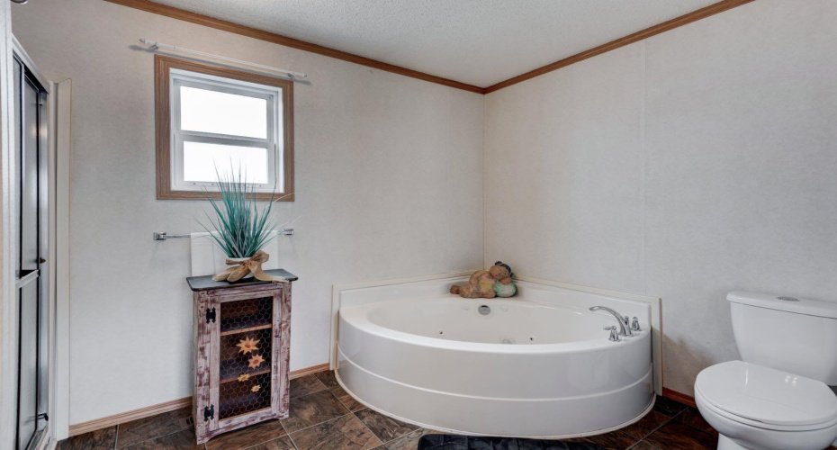 6724 17 Avenue, Calgary, Alberta T2A 0W5, 2 Bedrooms Bedrooms, ,2 BathroomsBathrooms,Mobile,For Sale,17,A2291323