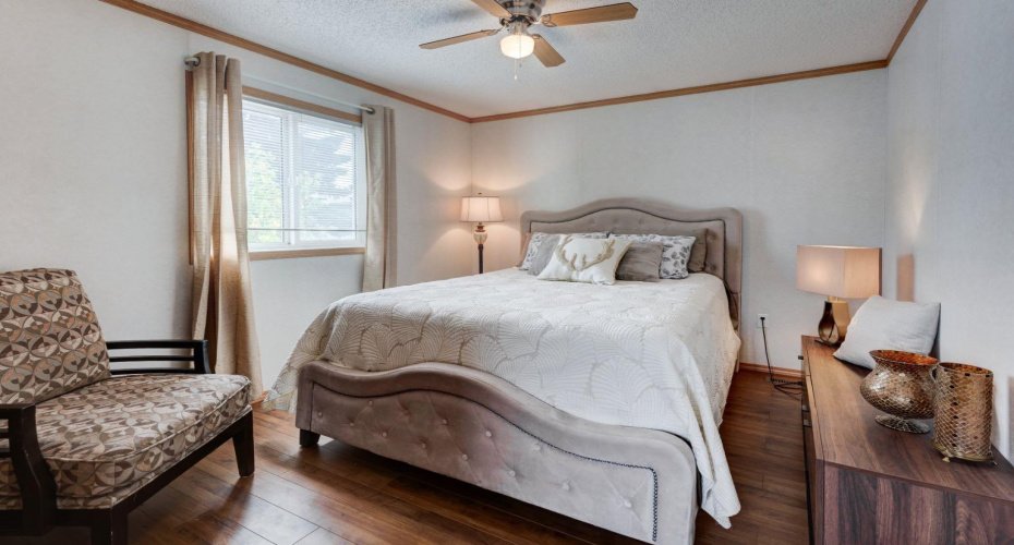 6724 17 Avenue, Calgary, Alberta T2A 0W5, 2 Bedrooms Bedrooms, ,2 BathroomsBathrooms,Mobile,For Sale,17,A2291323