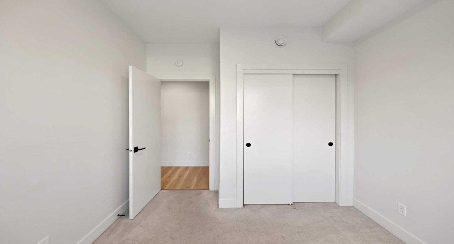 10060 46 Street, Calgary, Alberta T3J 2H8, 1 Bedroom Bedrooms, ,1 BathroomBathrooms,Residential,For Sale,46,A2293679