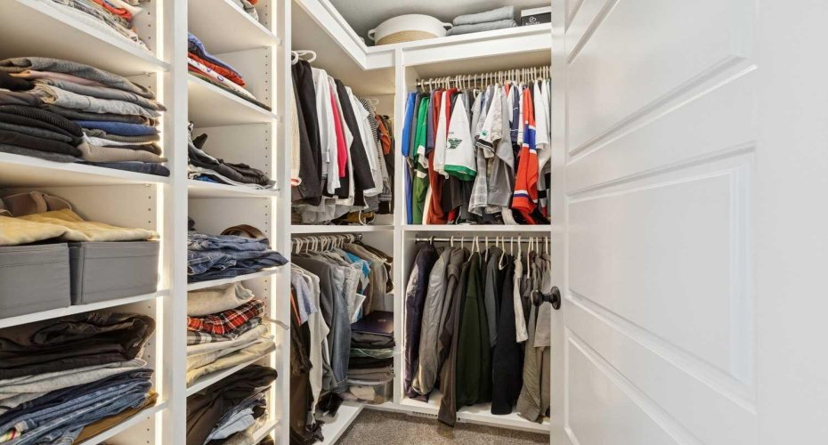 Generous sized walk-in closet featuring an extra special lighting installation!  A must see!