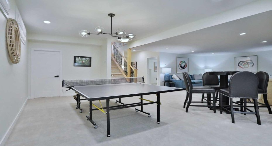 92 Sherwood Rise, Calgary, Alberta T3R 1P6, 3 Bedrooms Bedrooms, ,3 BathroomsBathrooms,Residential,For Sale,Sherwood,A2299332