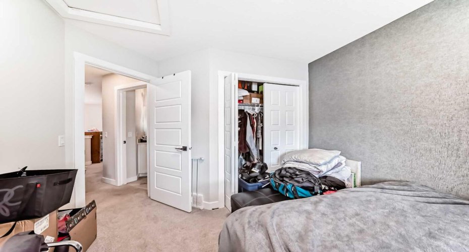 223 Wolf Creek Avenue, Calgary, Alberta T2X4X1, 5 Bedrooms Bedrooms, ,4 BathroomsBathrooms,Residential,For Sale,Wolf Creek,A2300562
