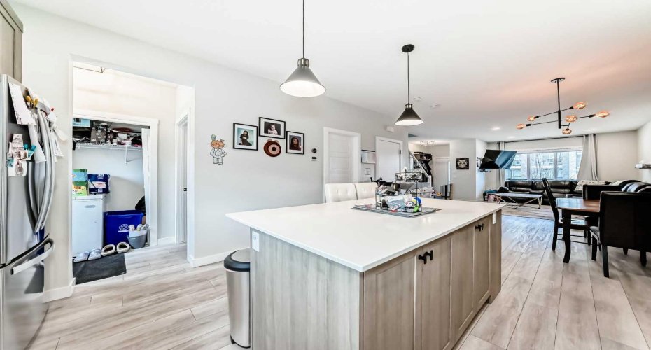 223 Wolf Creek Avenue, Calgary, Alberta T2X4X1, 5 Bedrooms Bedrooms, ,4 BathroomsBathrooms,Residential,For Sale,Wolf Creek,A2300562