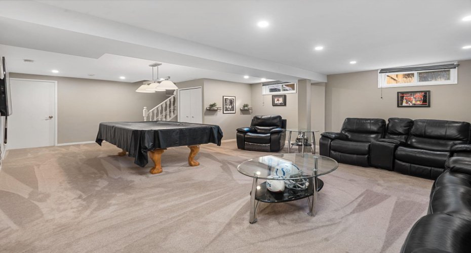 3144 Breen Crescent, Calgary, Alberta T2L1S7, 7 Bedrooms Bedrooms, ,4 BathroomsBathrooms,Residential,For Sale,Breen,A2304463