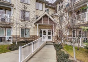 5200 44 Avenue, Calgary, Alberta T1Y 7L4, 2 Bedrooms Bedrooms, ,2 BathroomsBathrooms,Residential,For Sale,44,A2304495