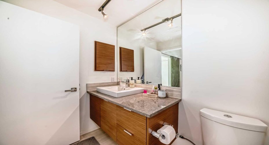 1719 9A Street, Calgary, Alberta T2T 6S3, 1 Bedroom Bedrooms, ,1 BathroomBathrooms,Residential,For Sale,9A,A2304498