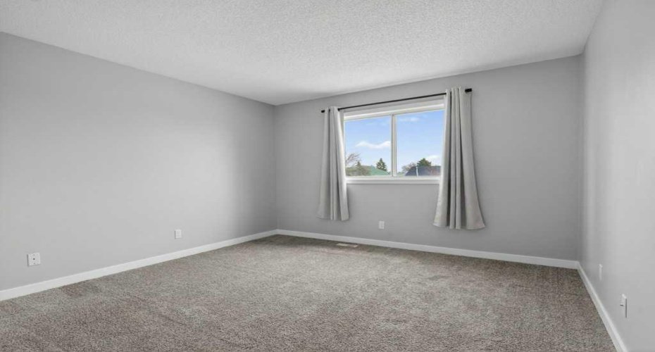 35 Martinview Crescent, Calgary, Alberta T3J 2S2, 3 Bedrooms Bedrooms, ,2 BathroomsBathrooms,Residential,For Sale,Martinview,A2304500