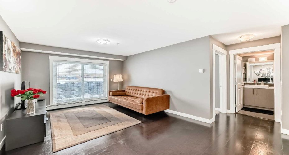302 Skyview Ranch Drive, Calgary, Alberta T3N 0P5, 2 Bedrooms Bedrooms, ,2 BathroomsBathrooms,Residential,For Sale,Skyview Ranch,A2304530