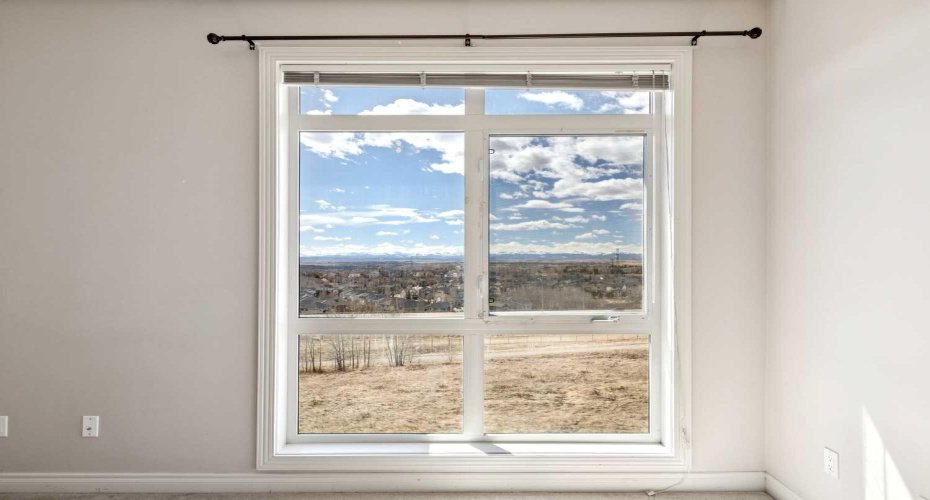 169 Rockyledge View, Calgary, Alberta T3G 6B1, 2 Bedrooms Bedrooms, ,2 BathroomsBathrooms,Residential,For Sale,Rockyledge,A2304533