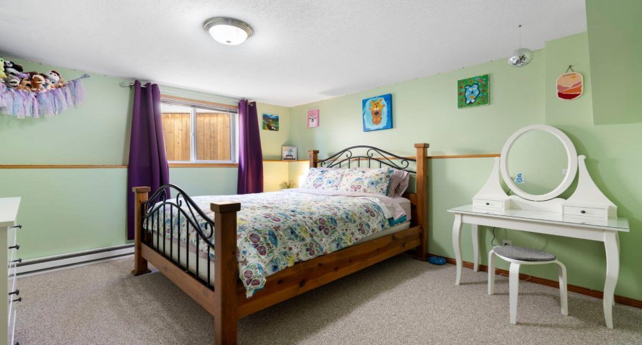 54 West McDougal Road, Cochrane, Alberta T4C 1M4, 3 Bedrooms Bedrooms, ,2 BathroomsBathrooms,Residential,For Sale,West McDougal,A2304556