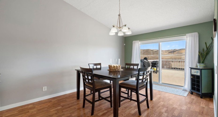 54 West McDougal Road, Cochrane, Alberta T4C 1M4, 3 Bedrooms Bedrooms, ,2 BathroomsBathrooms,Residential,For Sale,West McDougal,A2304556