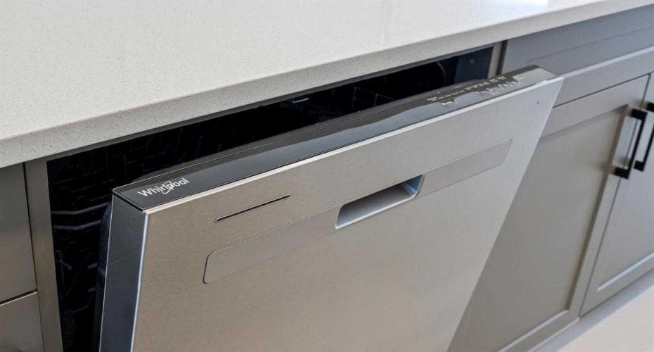 170 Dawson Harbour Rise, Chestermere, Alberta T1X 1Z6, 3 Bedrooms Bedrooms, ,3 BathroomsBathrooms,Residential,For Sale,Dawson Harbour,A2303526