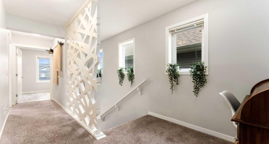 205 Copperpond Parade, Calgary, Alberta T2Z 5B2, 3 Bedrooms Bedrooms, ,3 BathroomsBathrooms,Residential,For Sale,Copperpond,A2304643