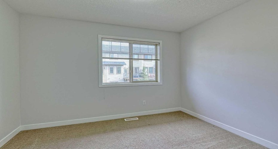 413 River Avenue, Cochrane, Alberta T4C 0P2, 3 Bedrooms Bedrooms, ,3 BathroomsBathrooms,Residential,For Sale,River,A2304646