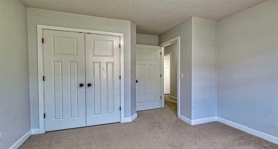 413 River Avenue, Cochrane, Alberta T4C 0P2, 3 Bedrooms Bedrooms, ,3 BathroomsBathrooms,Residential,For Sale,River,A2304646