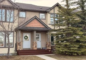 2445 Kingsland Road, Airdrie, Alberta T4A 0B6, 2 Bedrooms Bedrooms, ,2 BathroomsBathrooms,Residential,For Sale,Kingsland,A2304649 2445 Kingsland Road, Airdrie, Alberta T4A 0B6, 2 Bedrooms Bedrooms, ,2 BathroomsBathrooms,Residential,For Sale,Kingsland,A2304649