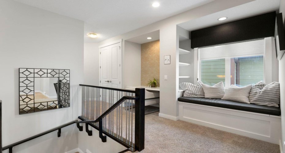 5 Riviera Crescent, Cochrane, Alberta T4C 0T6, 4 Bedrooms Bedrooms, ,4 BathroomsBathrooms,Residential,For Sale,Riviera,A2304665