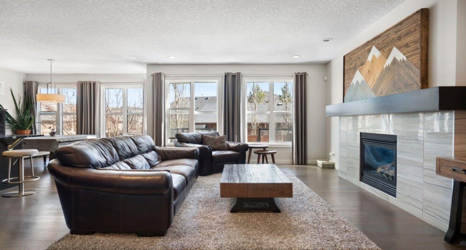 5 Riviera Crescent, Cochrane, Alberta T4C 0T6, 4 Bedrooms Bedrooms, ,4 BathroomsBathrooms,Residential,For Sale,Riviera,A2304665