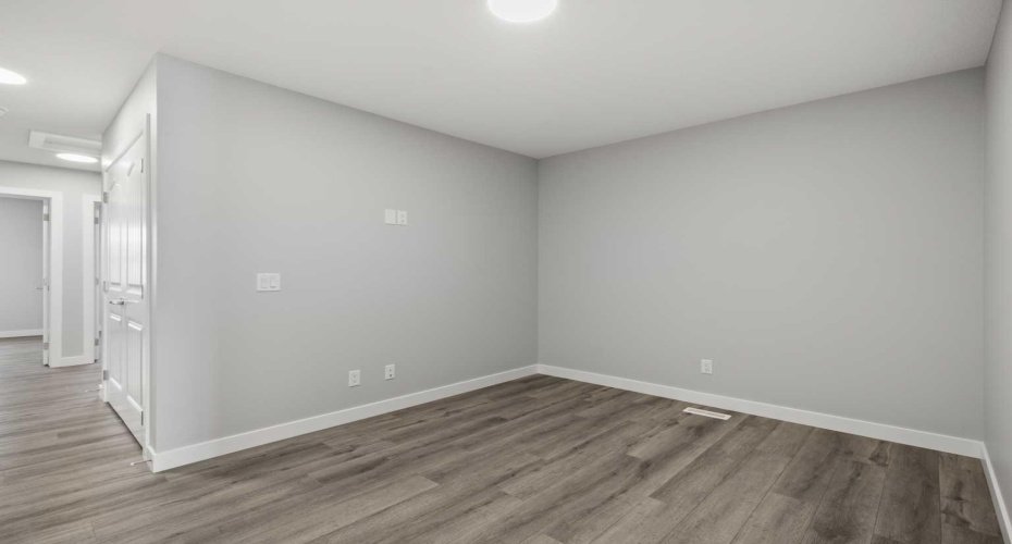 1058 Alpine Avenue, Calgary, Alberta T2Y 0T1, 4 Bedrooms Bedrooms, ,4 BathroomsBathrooms,Residential,For Sale,Alpine,A2303747