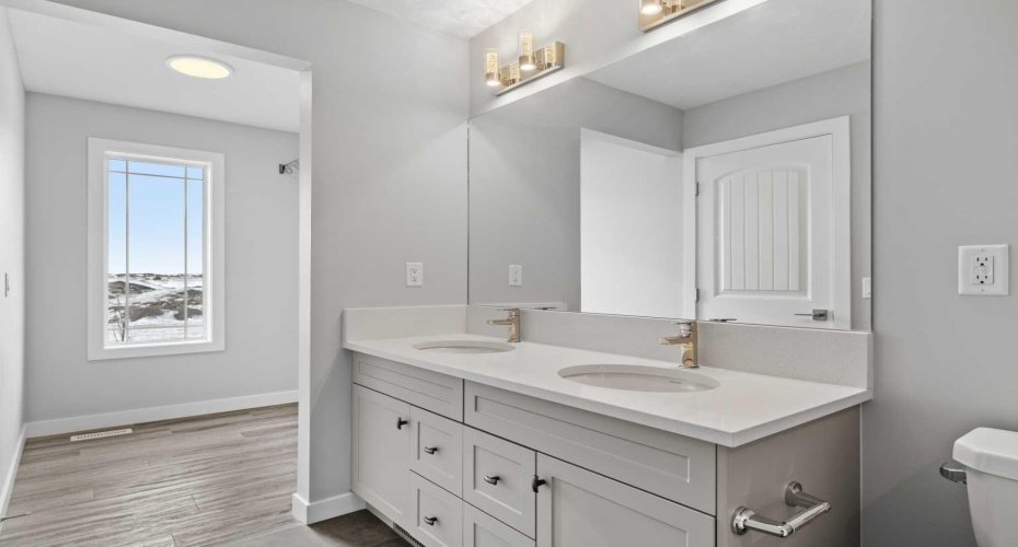 1058 Alpine Avenue, Calgary, Alberta T2Y 0T1, 4 Bedrooms Bedrooms, ,4 BathroomsBathrooms,Residential,For Sale,Alpine,A2303747