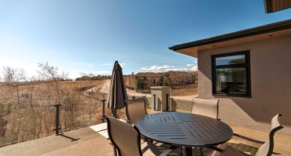 34 Elveden Heights, Calgary, Alberta T3H 0L1, 3 Bedrooms Bedrooms, ,3 BathroomsBathrooms,Residential,For Sale,Elveden,A2303758