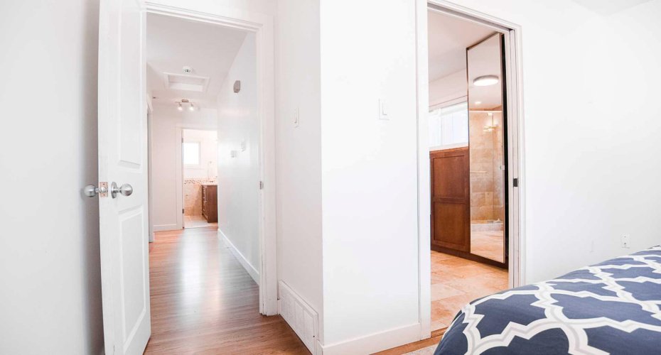 Bedroom - Primary